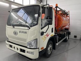 Бензовоз faw ca1066
