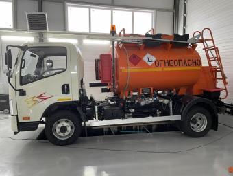 Бензовоз faw ca1066